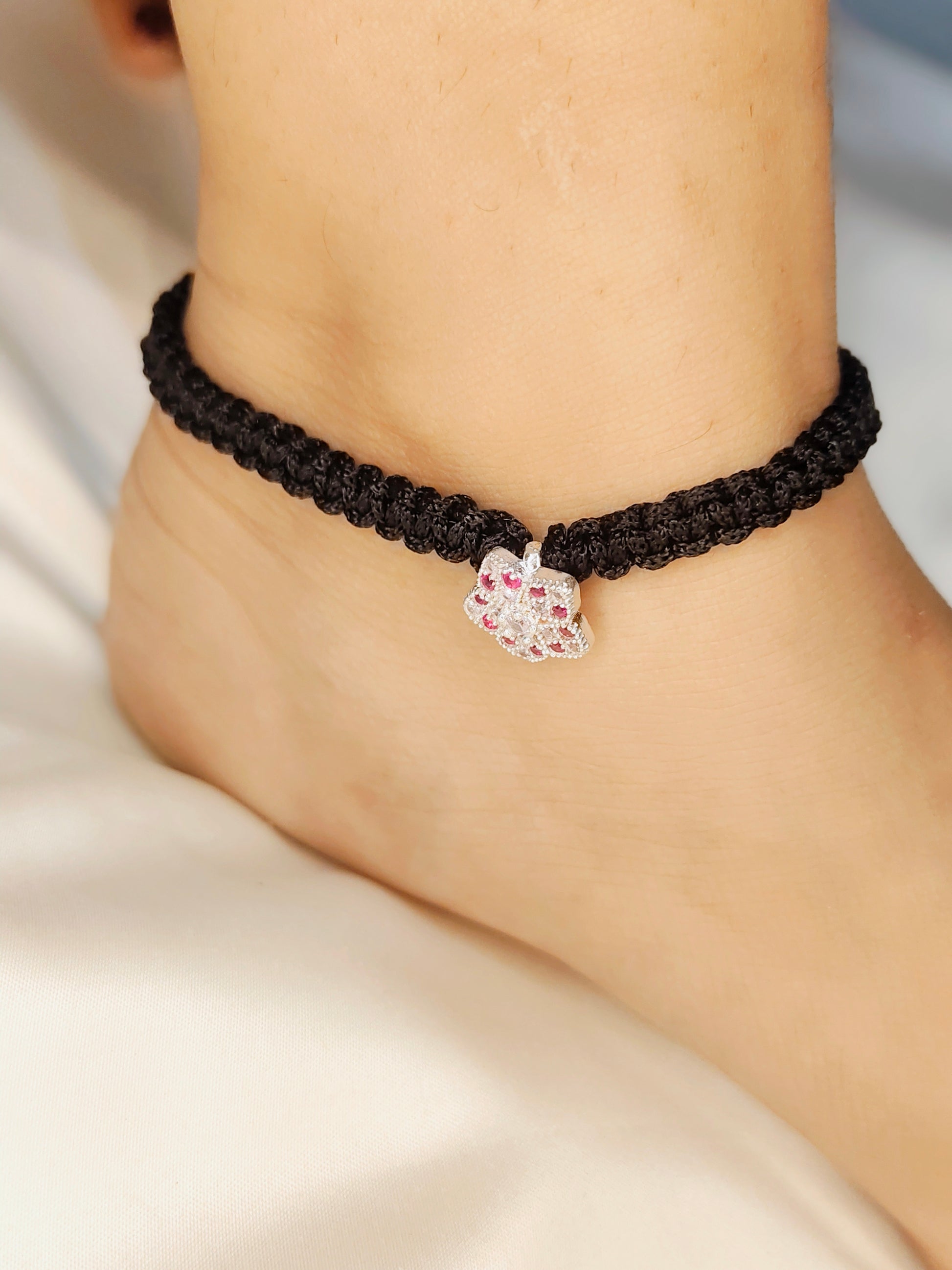Red Pink Star Micro Silver Thread Anklet